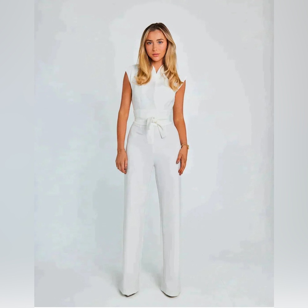 NEW White Wide Leg Jumpsuit - Picture 2 of 5